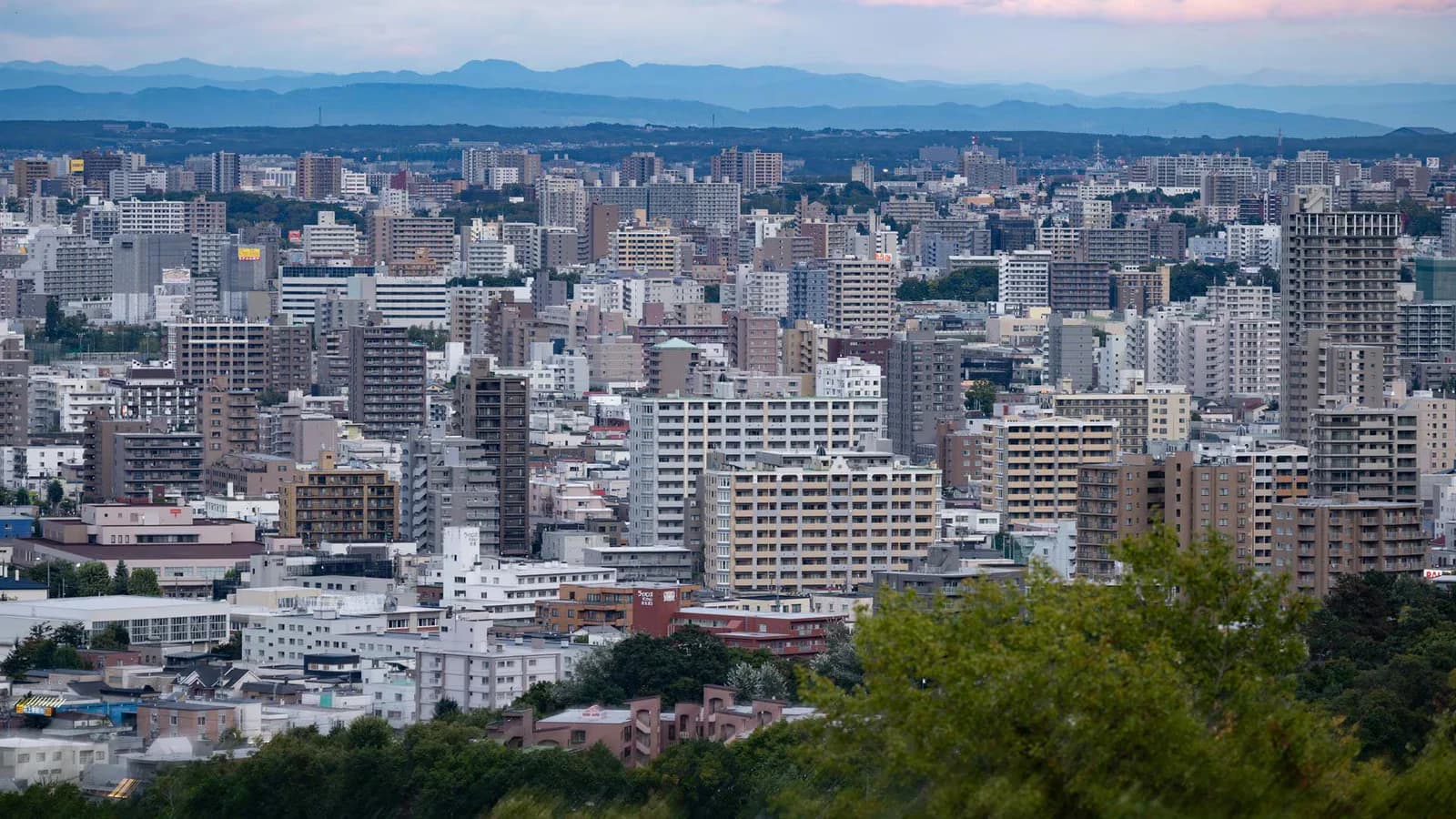 Un terremoto de magnitud preliminar 6,0 sacudió el norte de Japón
