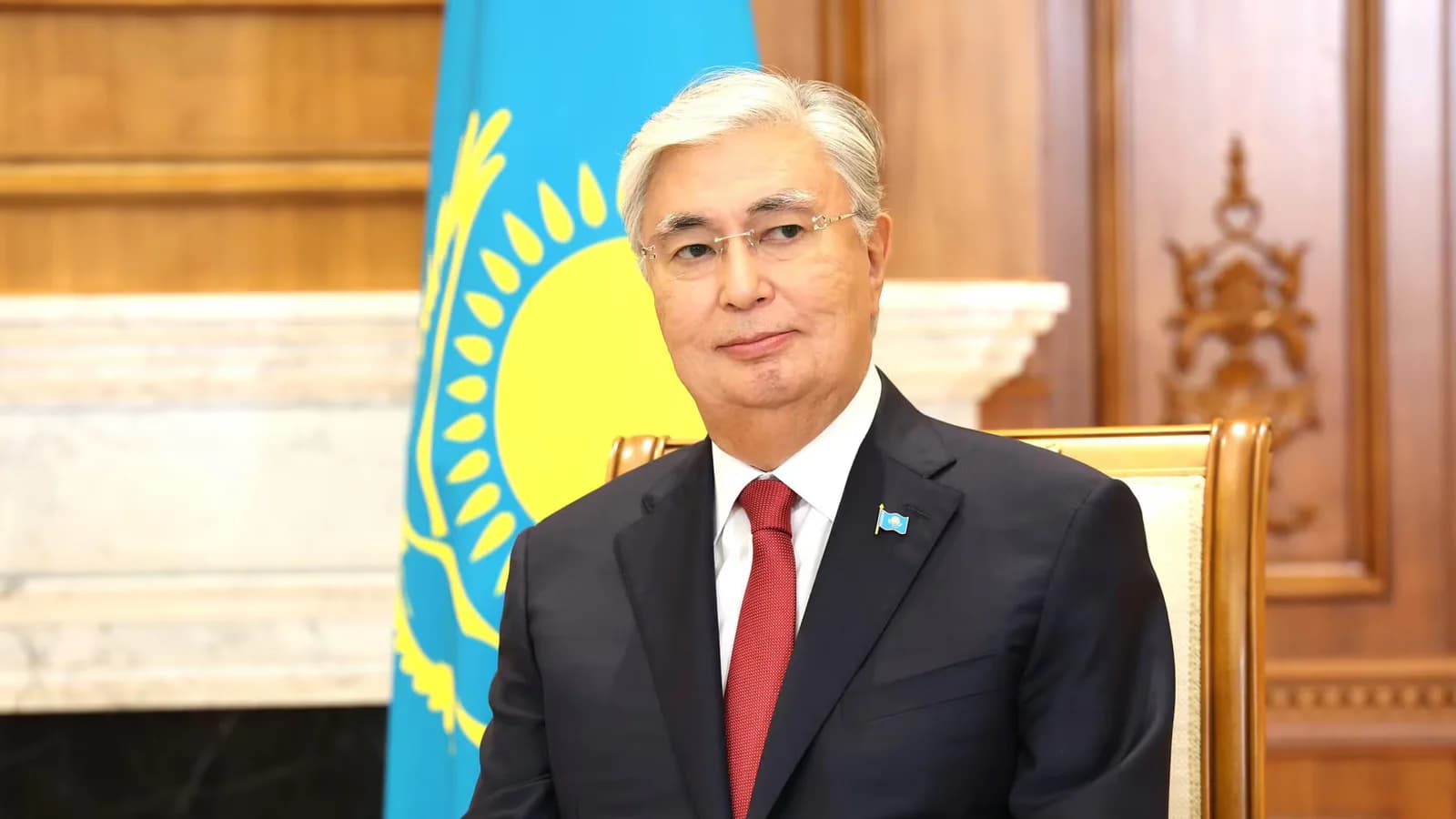 El partido oficialista Adilet supera el 70% en las legislativas de Kazajistán