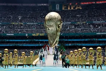 Marcos Senesi reemplaza a Leonardo Balerdi en la lista del Mundial