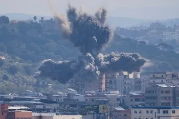 El petróleo WTI alcanza los 99,61 dólares por el aumento de tensiones entre Irán y EE. UU.