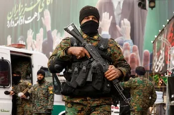 Emiratos Árabes Unidos sostiene que el estrecho de Ormuz no es propiedad de Irán para bloquearlo