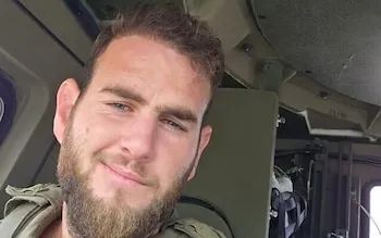 Petrolero chino sancionado por EE. UU. cruza el estrecho de Ormuz a pesar del bloqueo naval