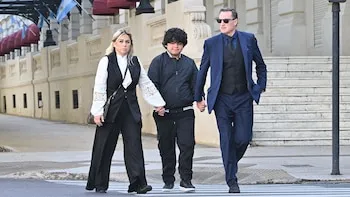 Luque se emocionó al concluir la audiencia, mientras Ojeda le increpó
