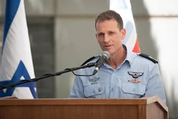 Israel advierte sobre posible despliegue total de su fuerza aérea contra Irán