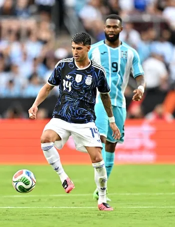 Con tres goles de Olise, Francia le ganó a Irlanda del Norte en su último amistoso antes del Mundial